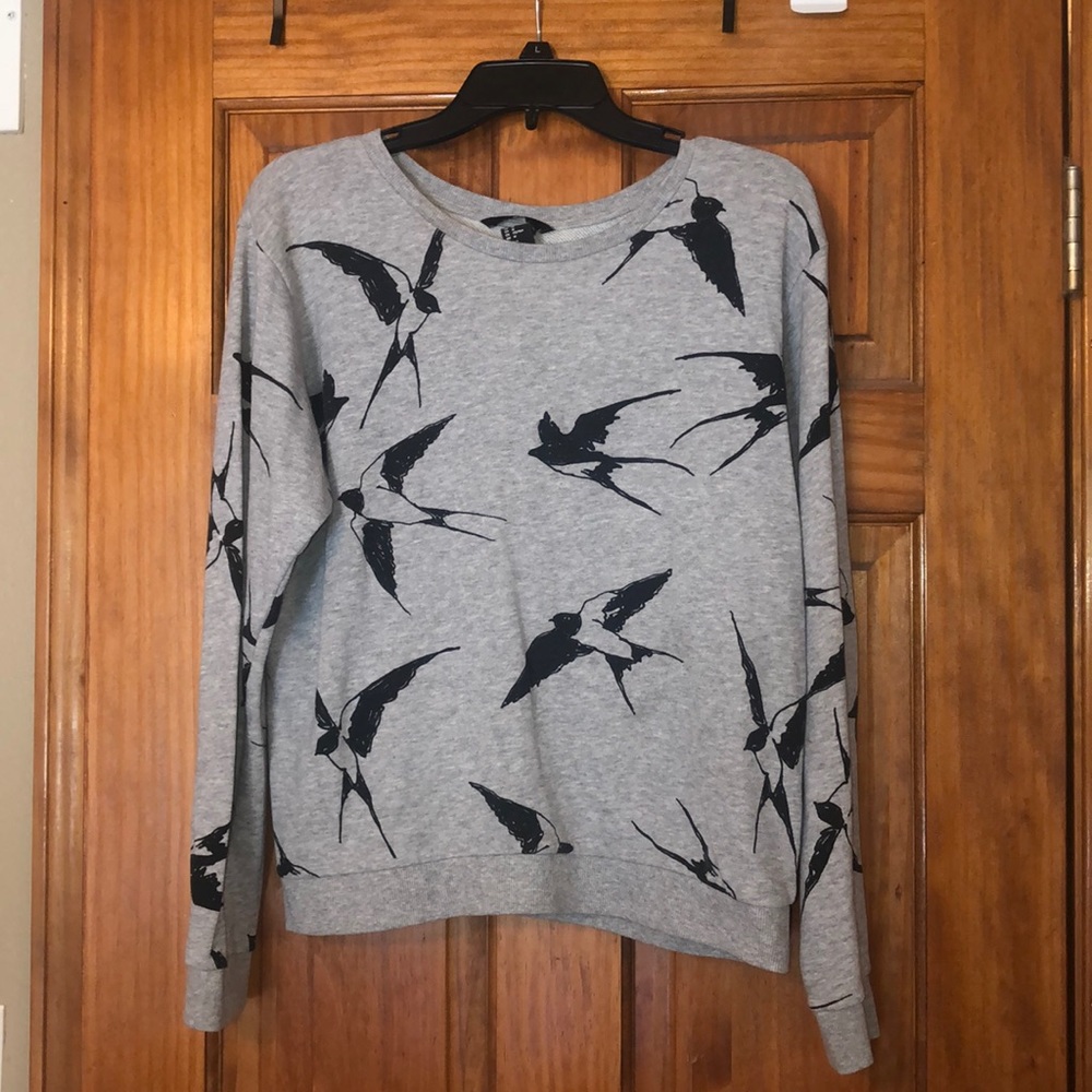 H & M Sweatshirt